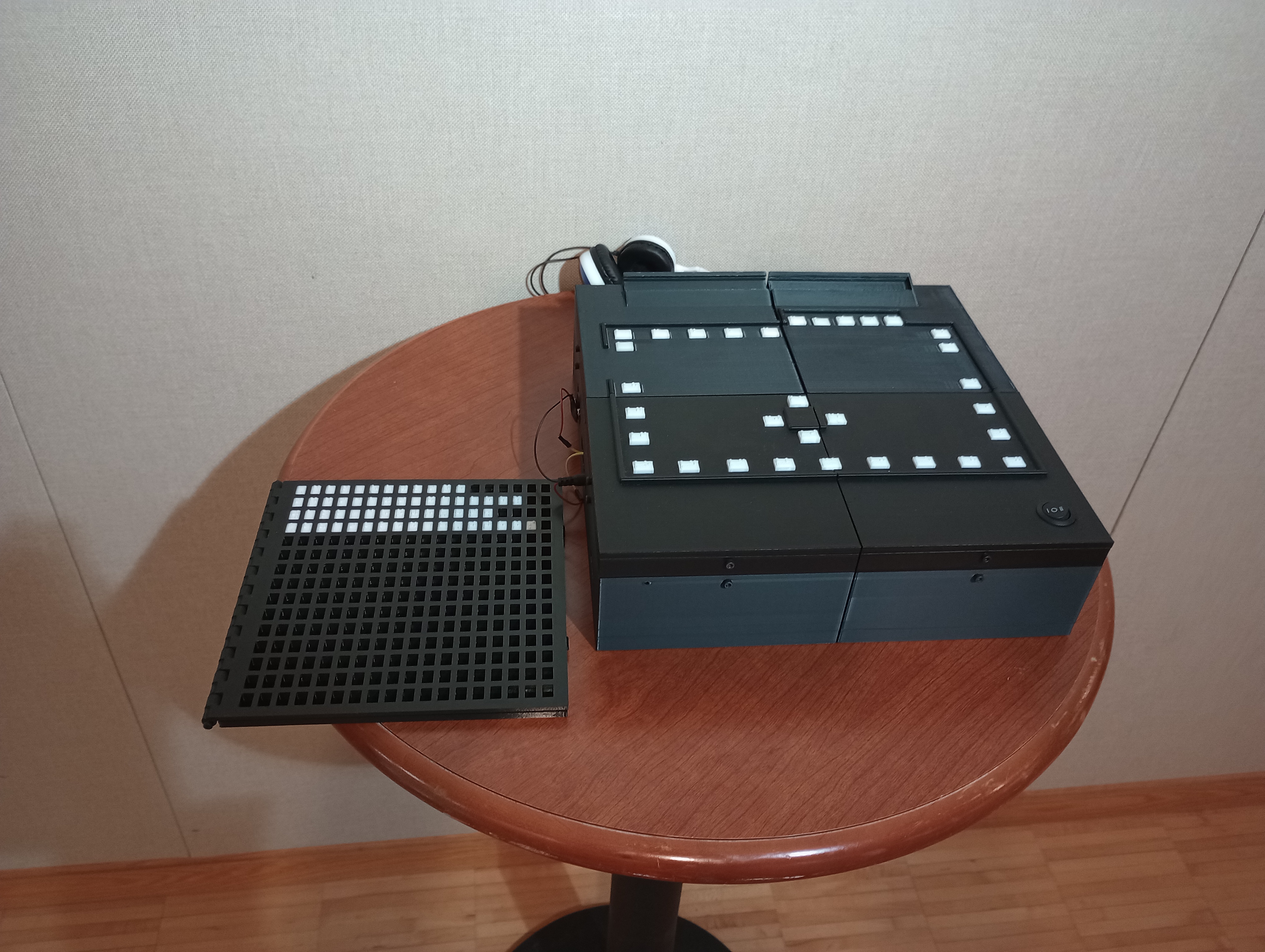 An image of our 1.0 verson of our gallery audio-tactile map that accompanied the Art-Tech exhibit in the Spring of 2024.